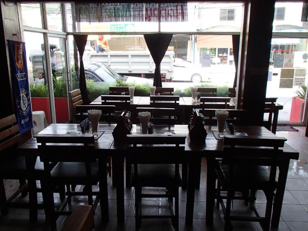 Little Austria Tams Guesthouse Chaweng  Exterior foto