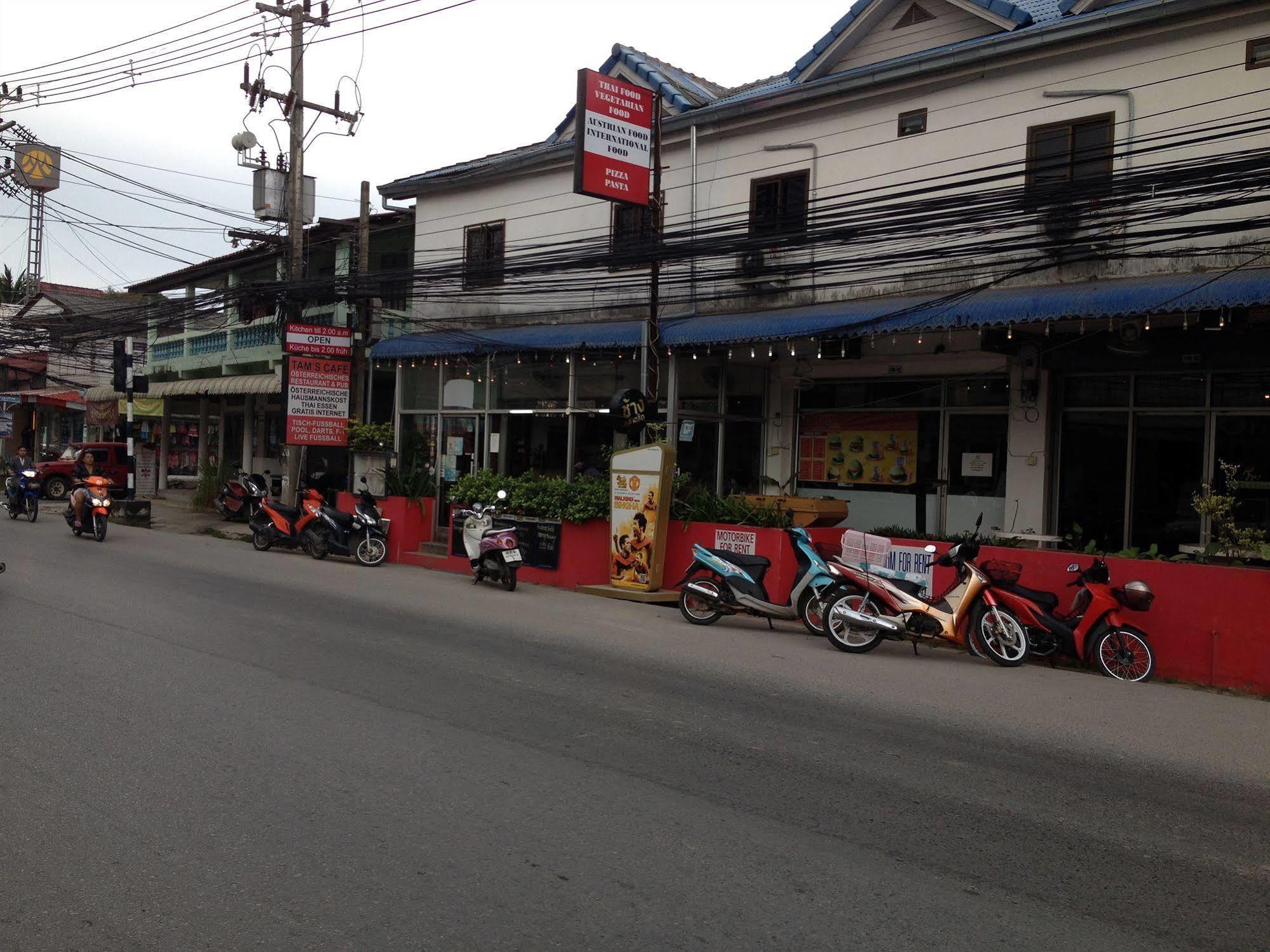 Little Austria Tams Guesthouse Chaweng  Exterior foto