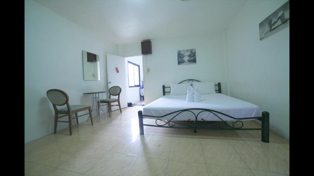 Little Austria Tams Guesthouse Chaweng  Exterior foto